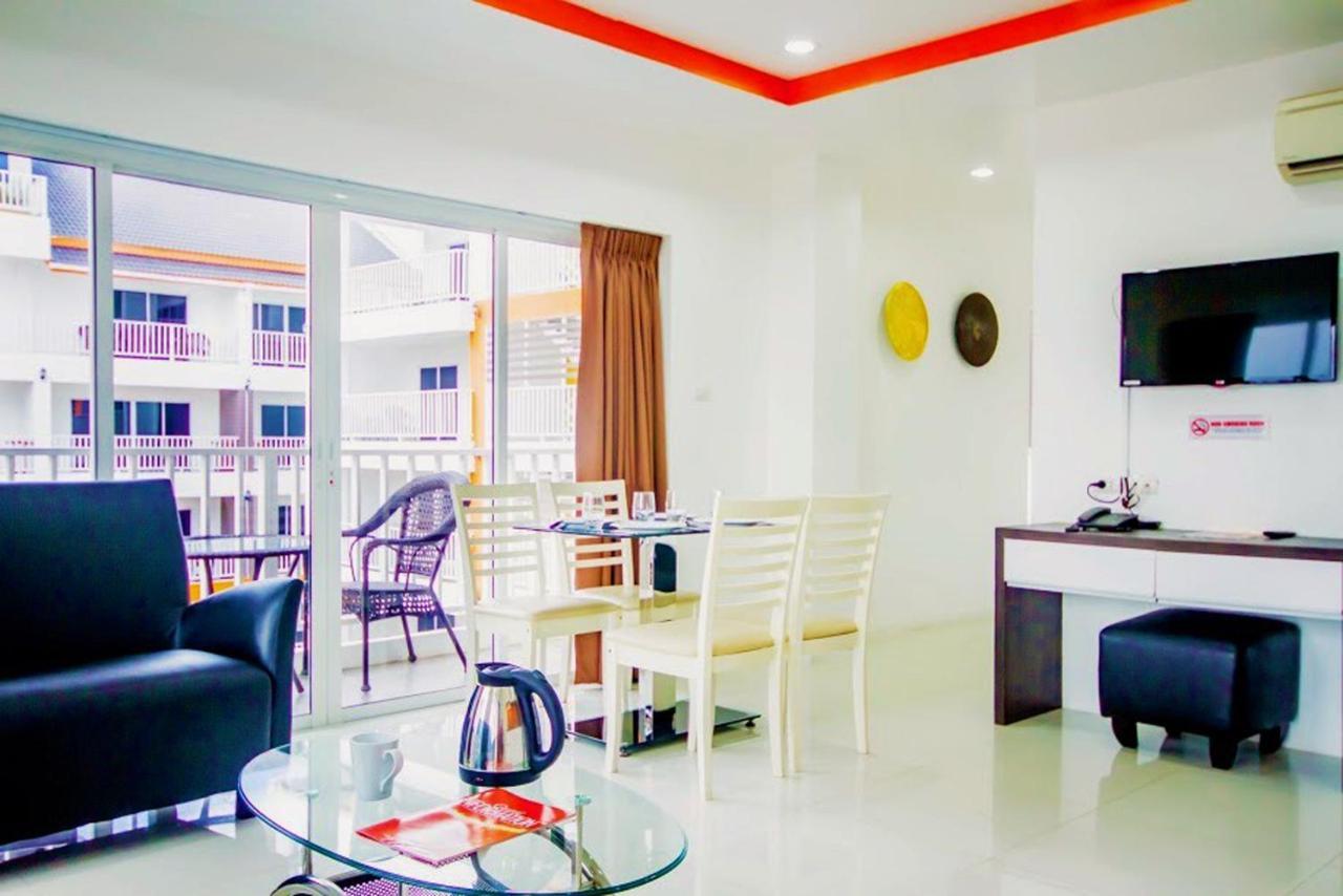 Family Residence Pattaya Buitenkant foto