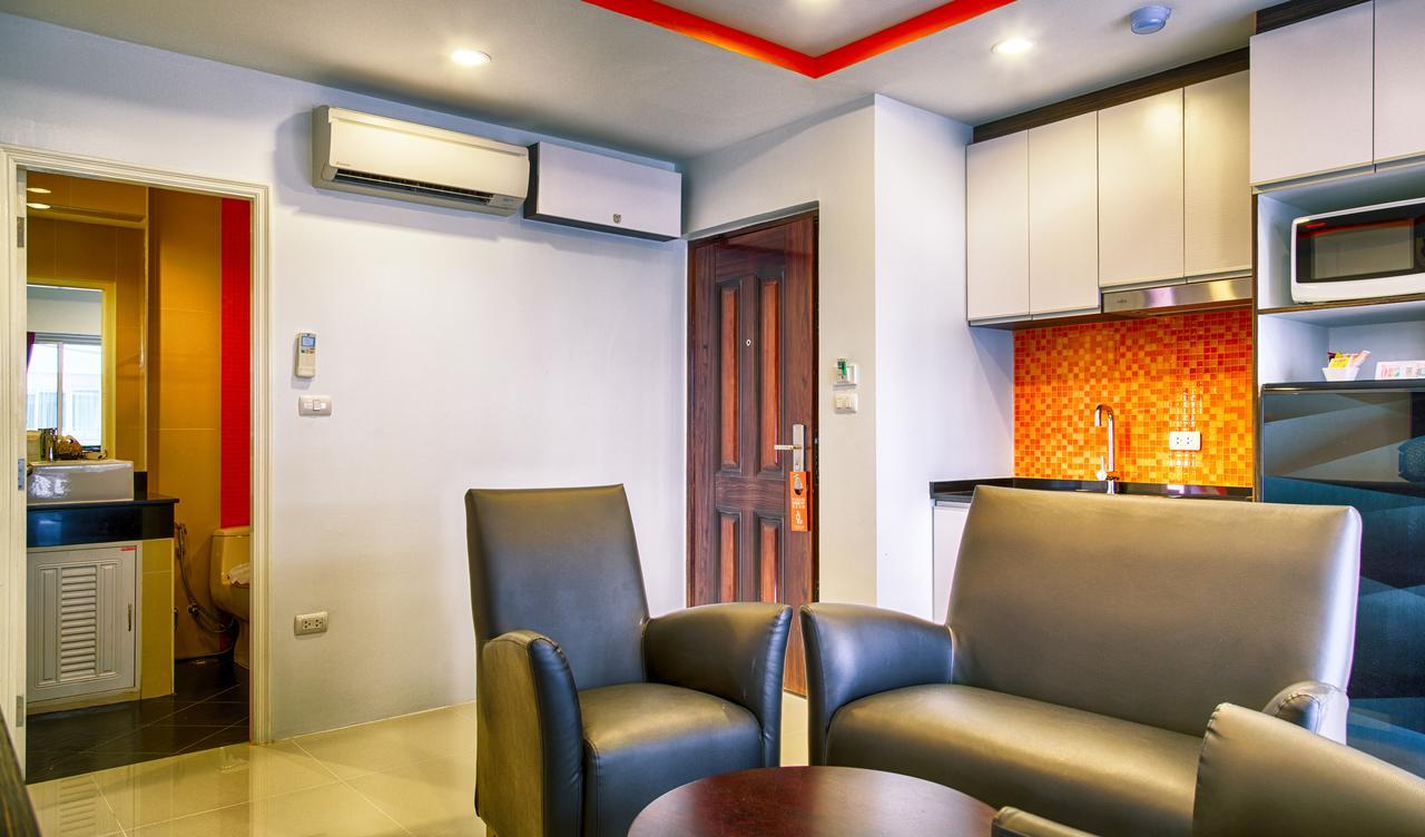 Family Residence Pattaya Buitenkant foto