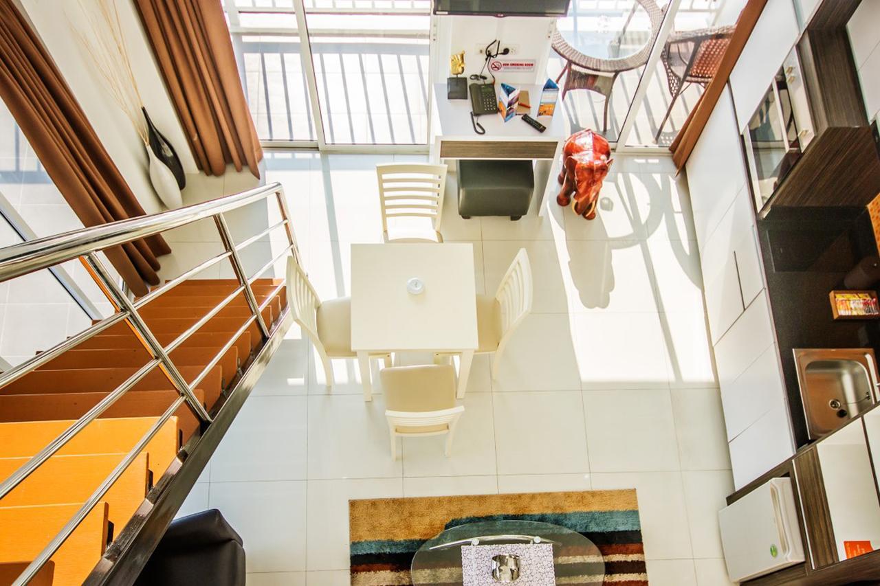 Family Residence Pattaya Buitenkant foto