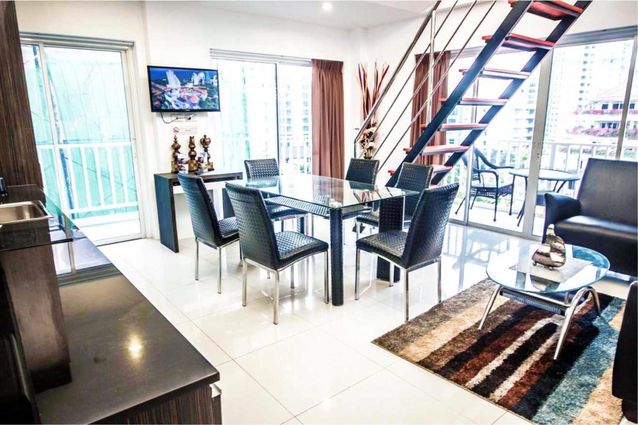Family Residence Pattaya Buitenkant foto