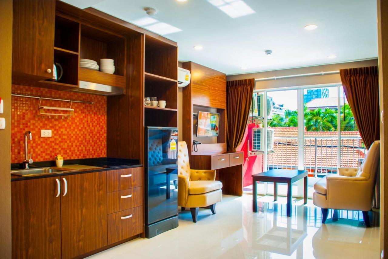 Family Residence Pattaya Buitenkant foto