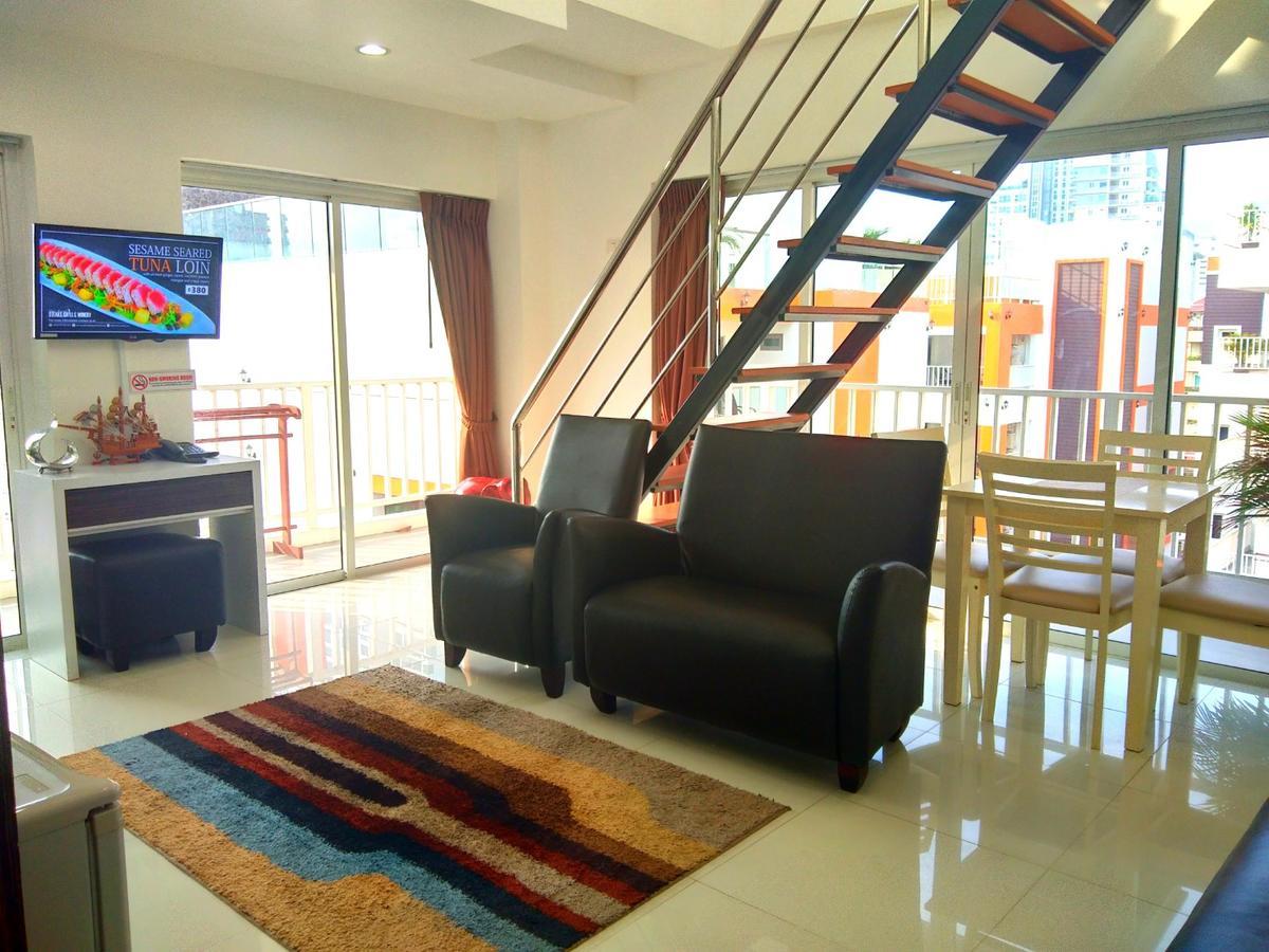Family Residence Pattaya Buitenkant foto
