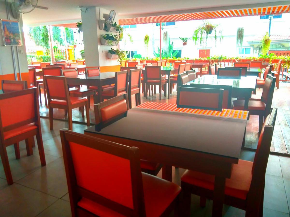 Family Residence Pattaya Buitenkant foto